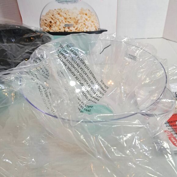 Dash Stirring Electric Popcorn Popper w/ Lid, Serving Bowl & Convenient Storage - Picture 4 of 7